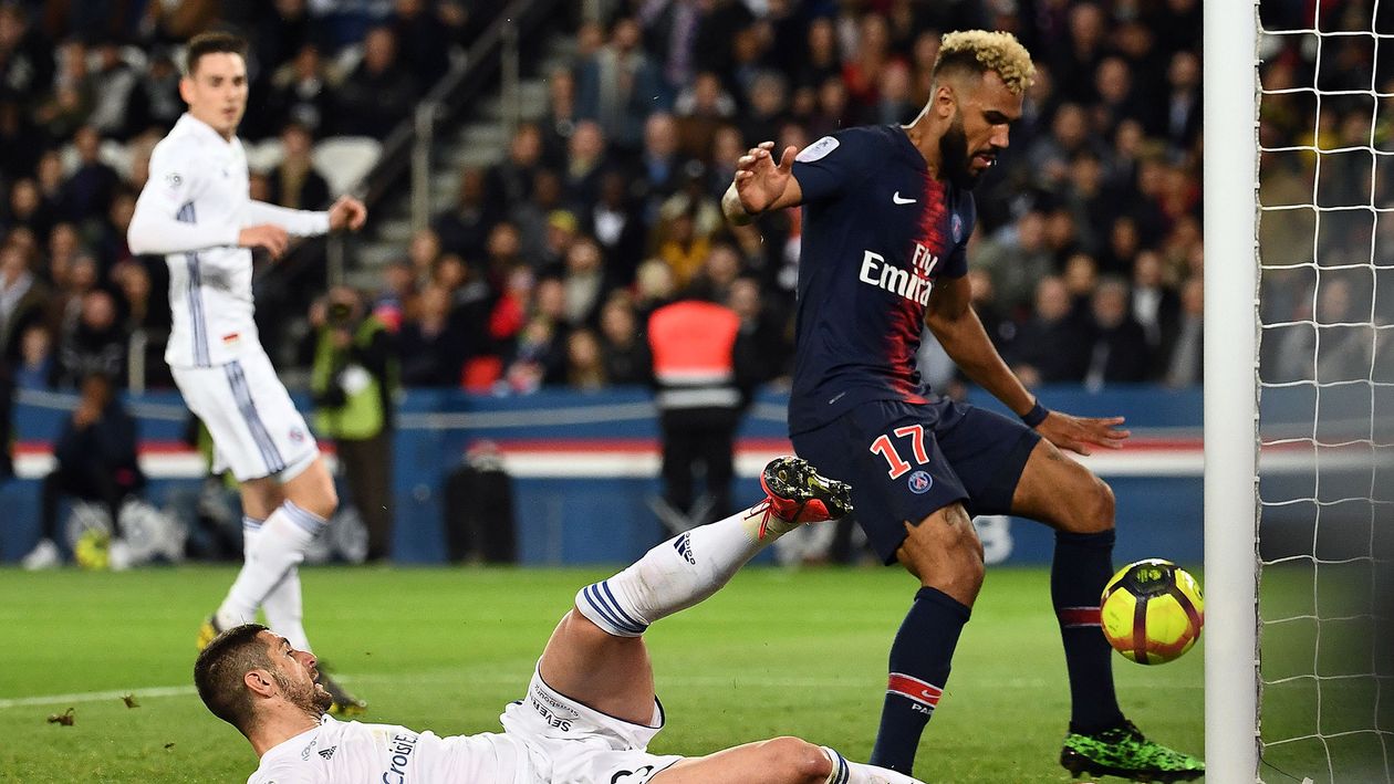Deadline Day Transfers Former Stoke Midfielder Eric Maxim Choupo Moting Signs For Bayern Munich From Psg Deadline Day Transfers Former Stoke Midfielder Eric Maxim Choupo Moting Signs For Bayern Munich From Psg