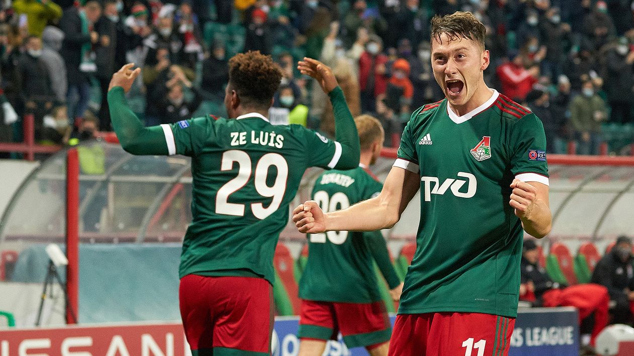 Anton Miranchuk celebrates his goal against Bayern Munich