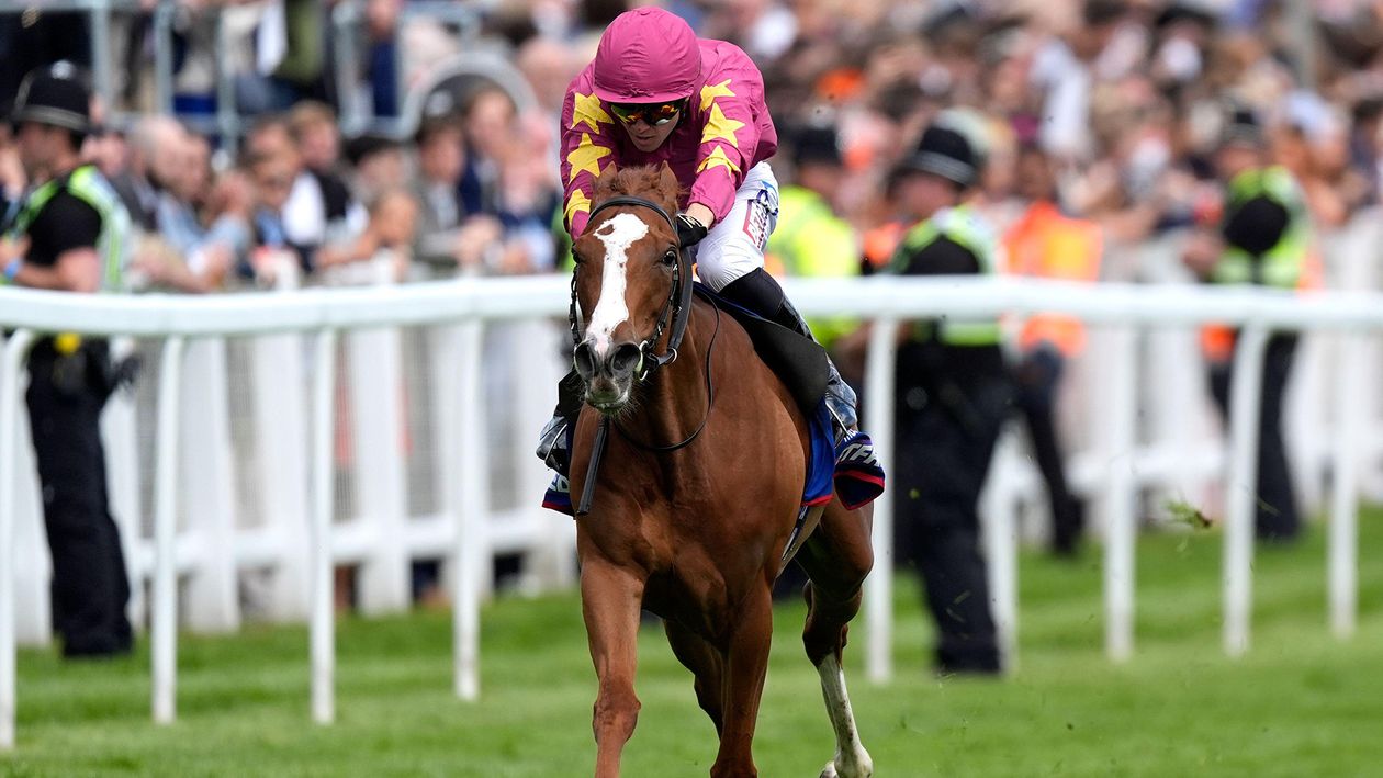 Betfred Oaks report, reaction, analysis and free video replay as Thundering On wins easily