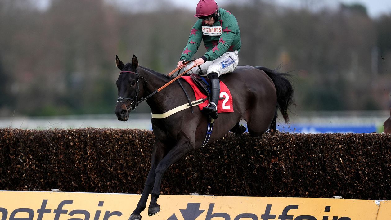 Charlie Hall Chase preview: Ben Jones confident of big run from Handstands