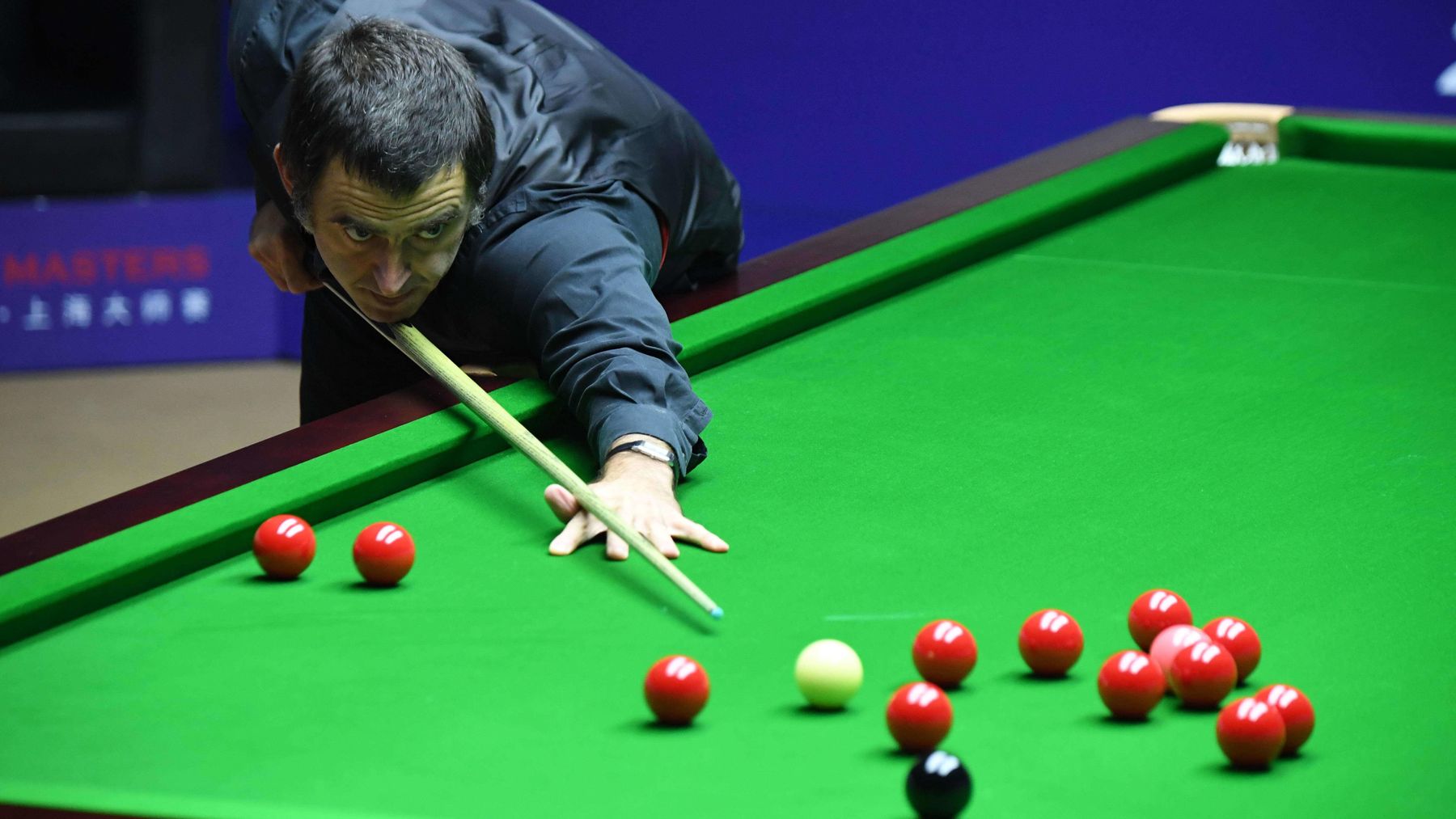 Snooker results Ronnie OSullivan beats Mark Selby 10-7 in Shanghai Masters semi-finals