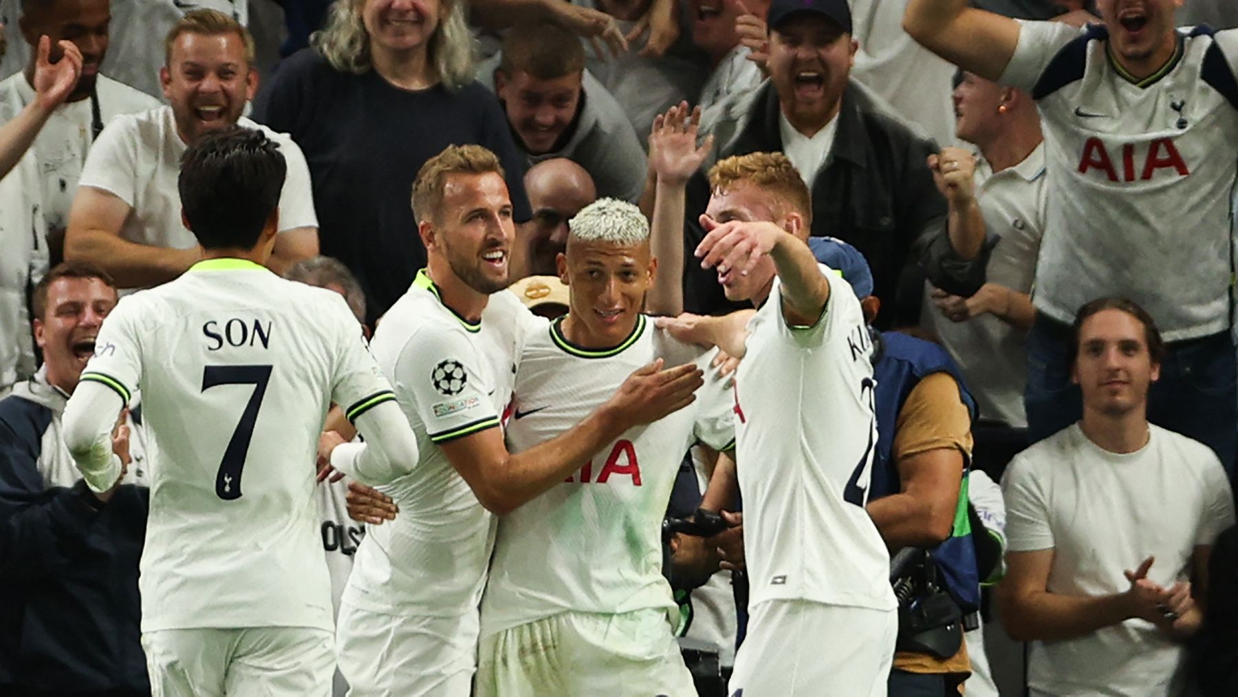 Richarlison double earns Spurs 2-0 win over 10-man Marseille - The