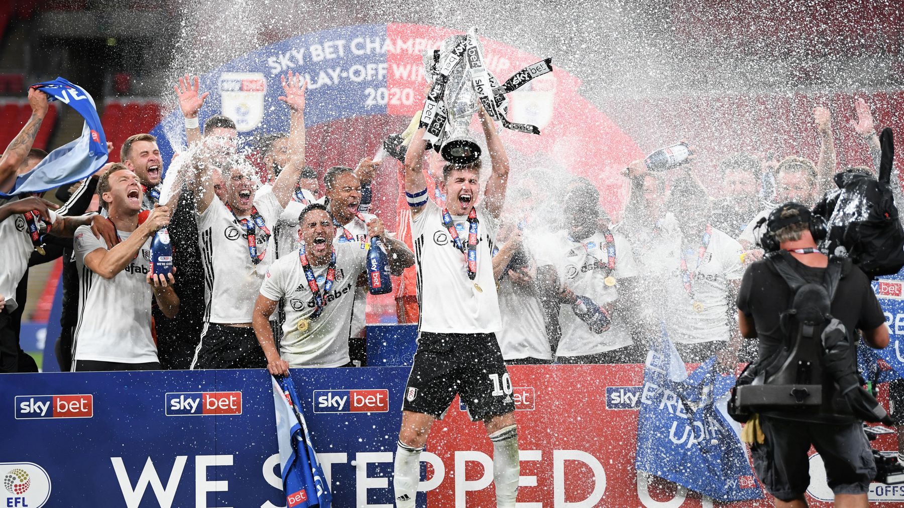 Sky Bet Efl Play Offs 2020 21 Fixtures Dates And Teams Championship League One League Two