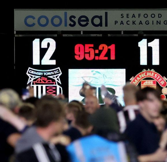 Wenger sacked by christmas odds