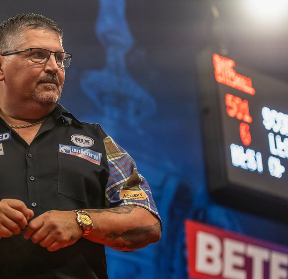 World Matchplay 2023 Day four darts predictions, odds, betting tips