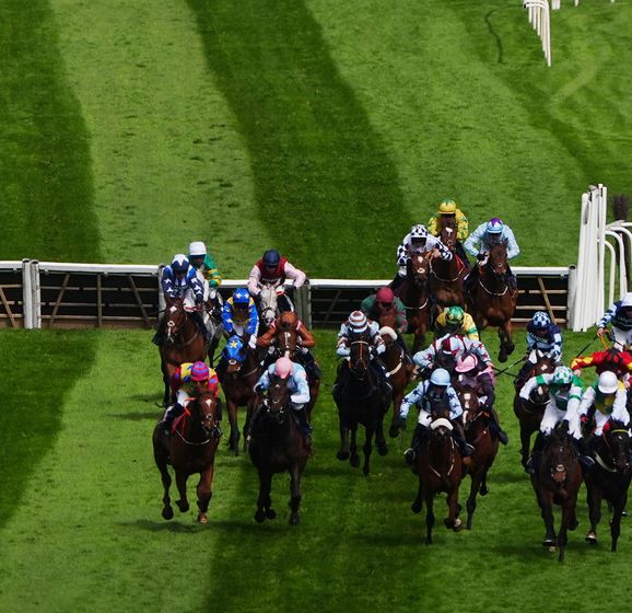Aintree to stage Haldon Gold Cup as West Country Weekend cancelled