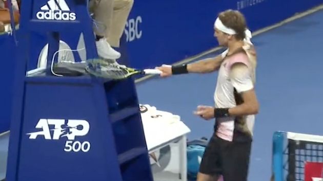 Scroll down to watch this incredible incident