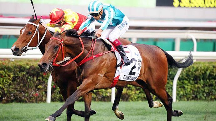 Romantic Warrior and California Spangle fight out a superb Derby