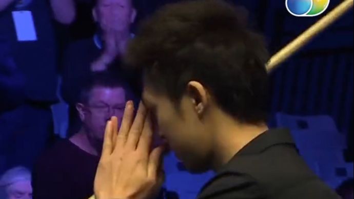 Thepchaiyah Un-Nooh after beating Judd Trump (Discovery)