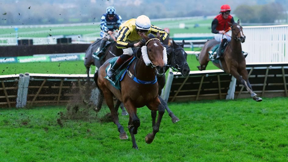 Lavender Hill Mob wins at a big price