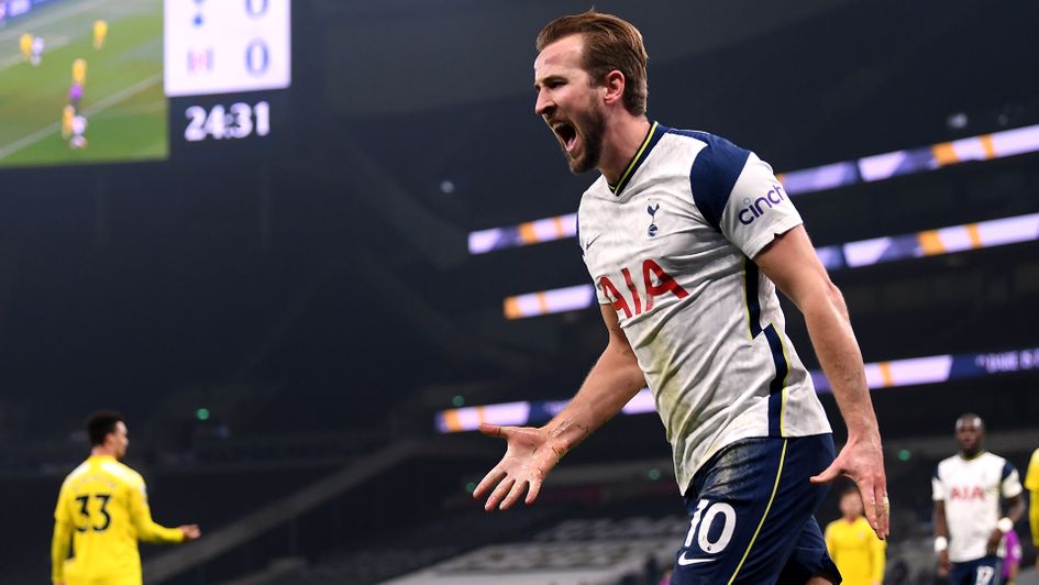 Harry Kane celebrates his goal against Fulham