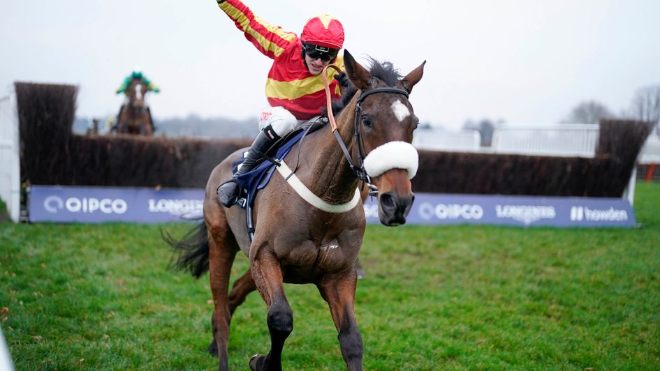 Annsam in winning action at Ascot