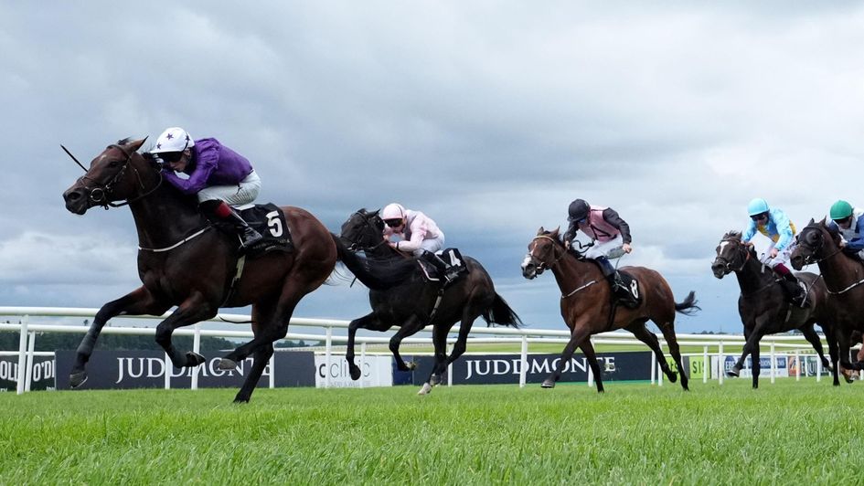 Arizona Blaze wins the Sapphire