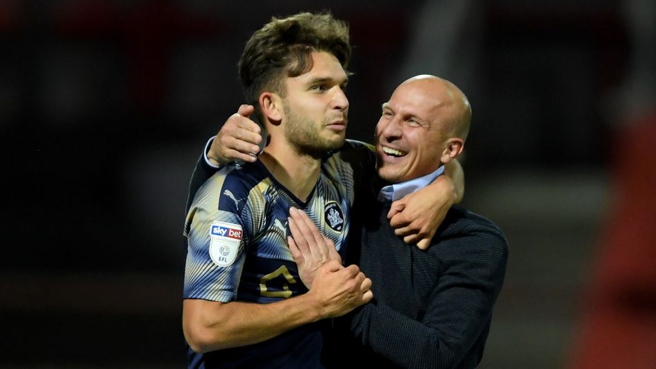 Gerhard Struber celebrates with Patrick Schmidt