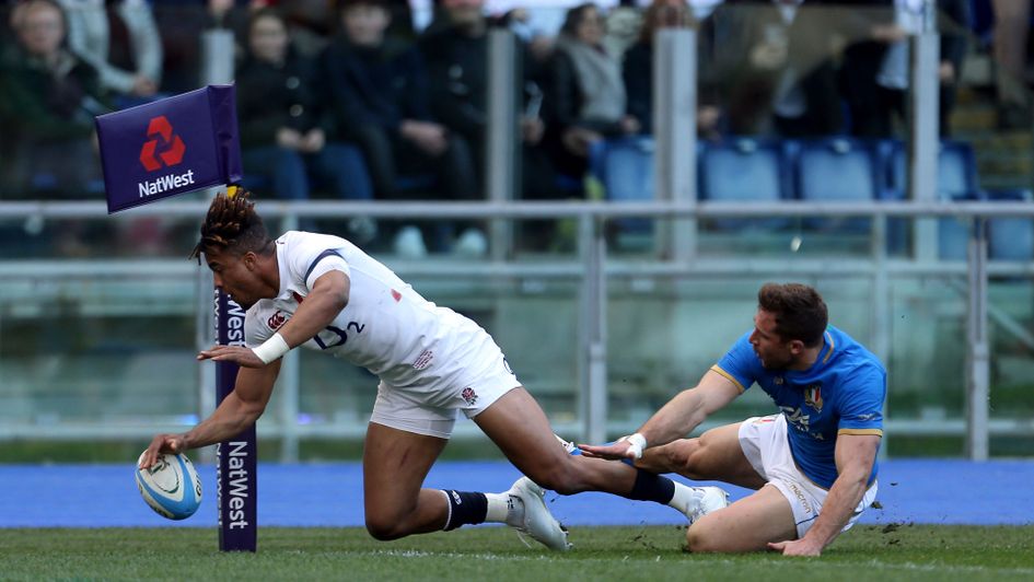 Anthony Watson gets England's second try against Italy