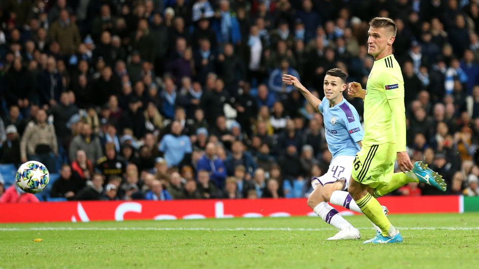Phil Foden scores against Dinamo Zagreb