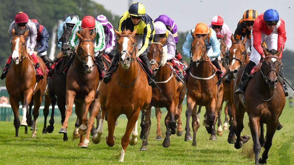 Crack On Crack On wins at Haydock