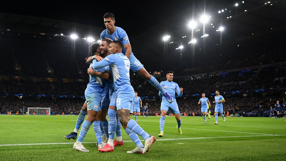 Manchester City celebrate Gabriel Jesus' goal
