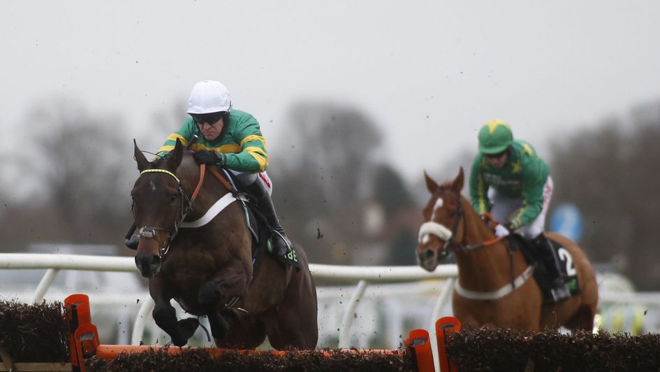 Buveur D'Air on his way to victory at Kempton