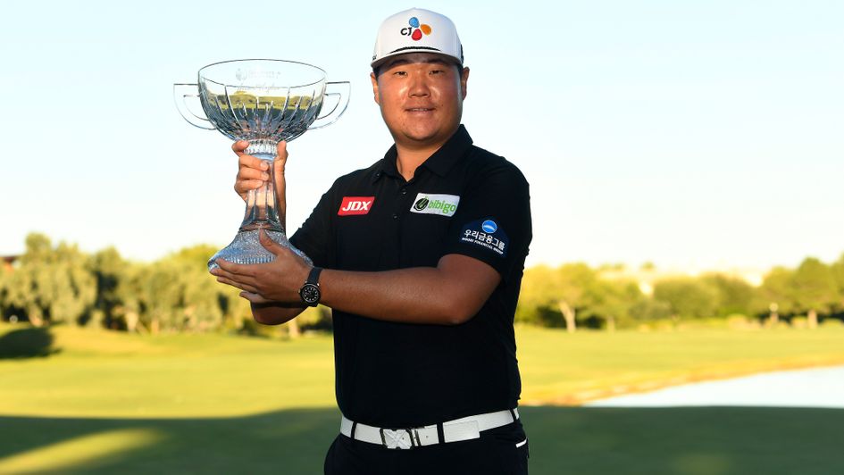 Sungjae Im celebrates victory at the Shriners Open
