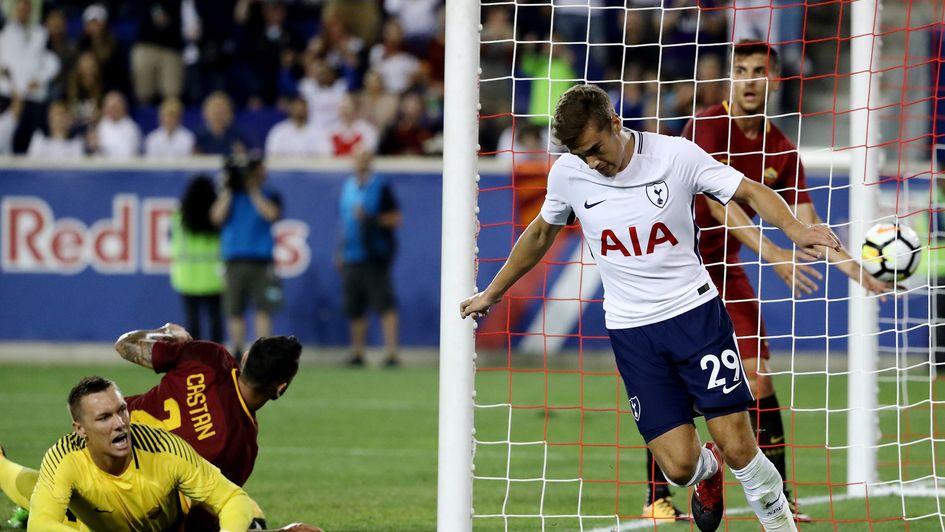 Harry Winks celebrates
