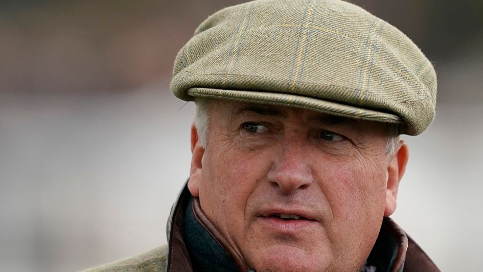 Paul Nicholls - runner in France