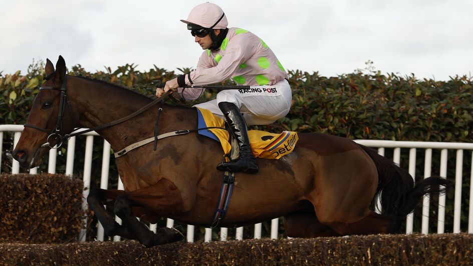Chacun Pour Soi in action in the Betfair Tingle Creek