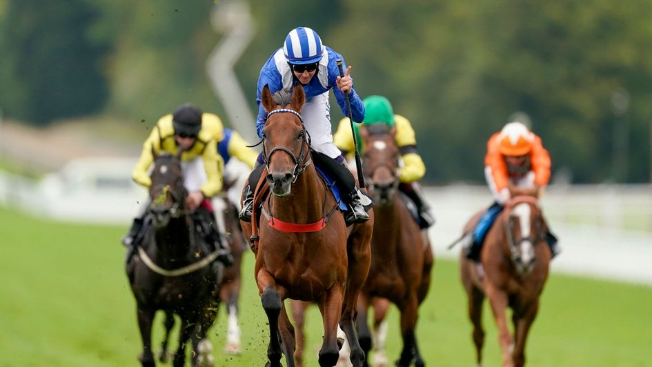 Jim Crowley celebrates his 2000th winner on Modmin