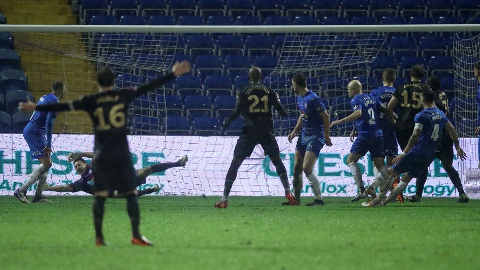 Craig Dawson heads home as West Ham beat Stockport