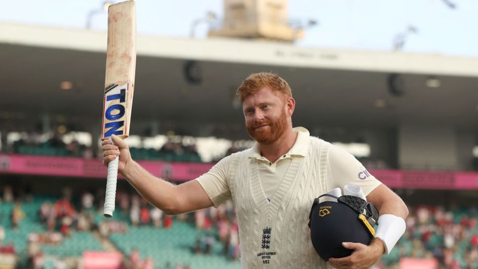 Jonny Bairstow soaks up the applause at the SCG