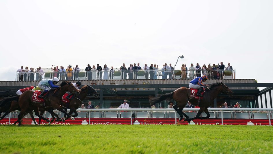 Star Of India wins the Dee under Ryan Moore