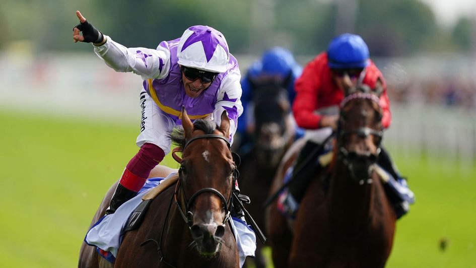 Delight for Frankie Dettori as Kinross wins another Sky Bet City Of York