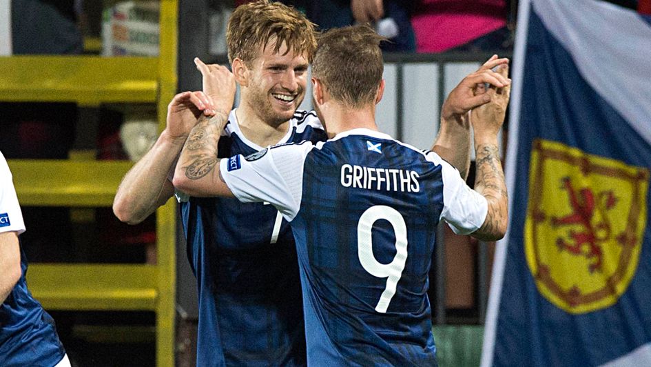 Stuart Armstrong & Leigh Griffiths celebrate