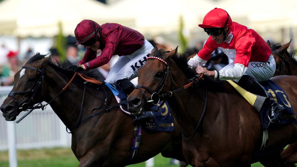 Rogue Millennium (right) wins at Ascot