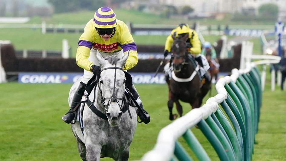 Sail Away runs his rivals ragged at Ayr