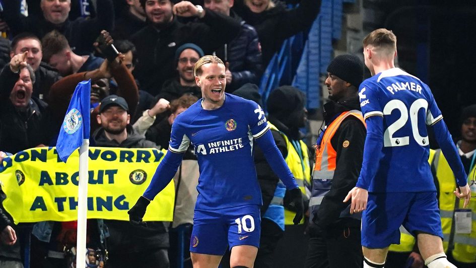 Mykhaylo Mudryk (left) celebrates with Cole Palmer