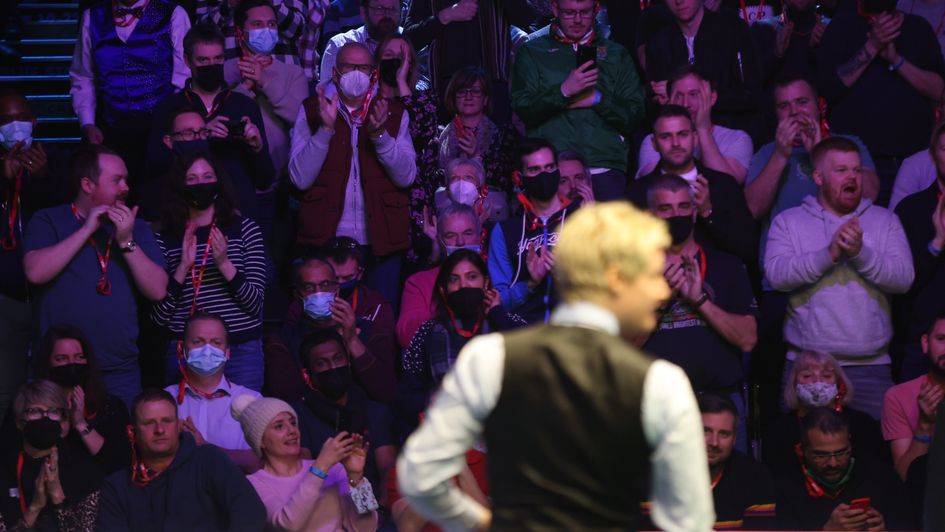 Neil Robertson on his way to victory in a thrilling Masters semi-final