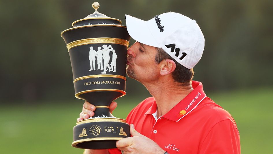 Justin Rose with the WGC-HSBC Champions trophy