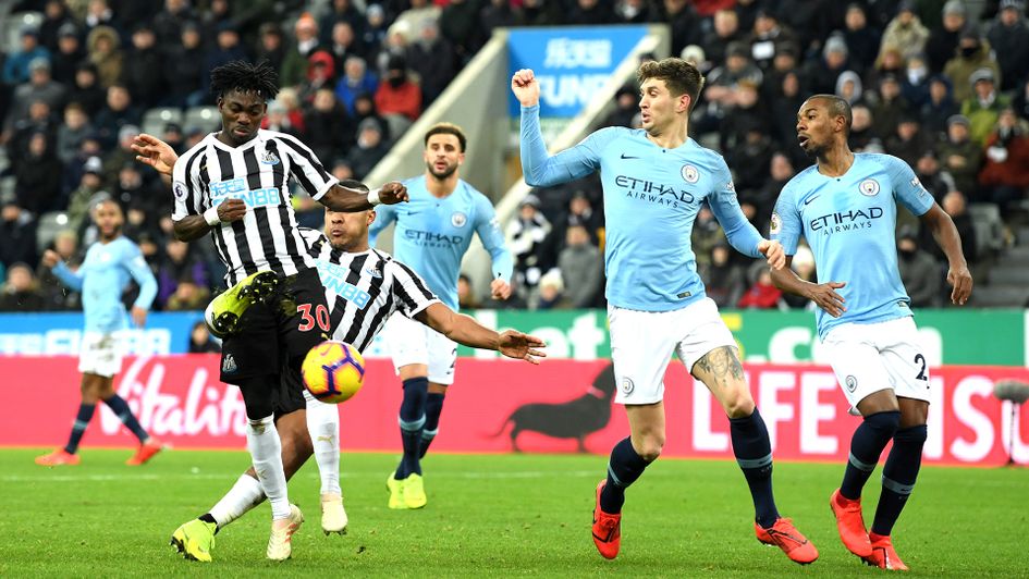 Salomon Rondon scores Newcastle's equaliser against Manchester City