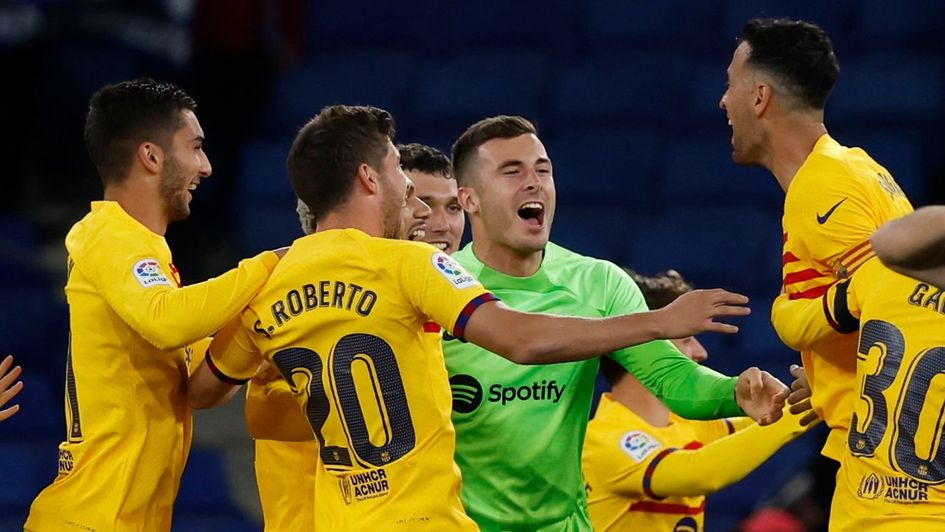 Barcelona celebrate clinching the title