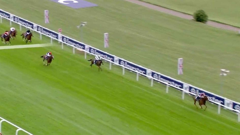 Love streaks away in the Oaks