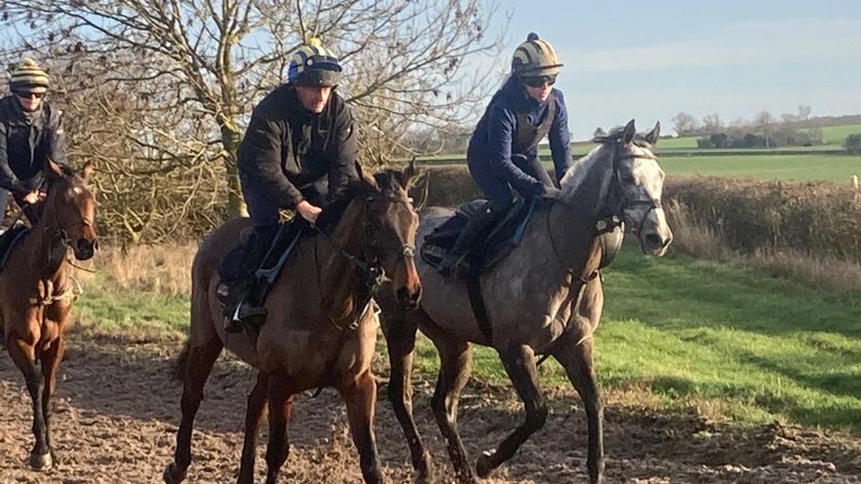 Stuart Edmunds (left) on Mexico and Harriet Edmunds (right) on Gentleman At Arms