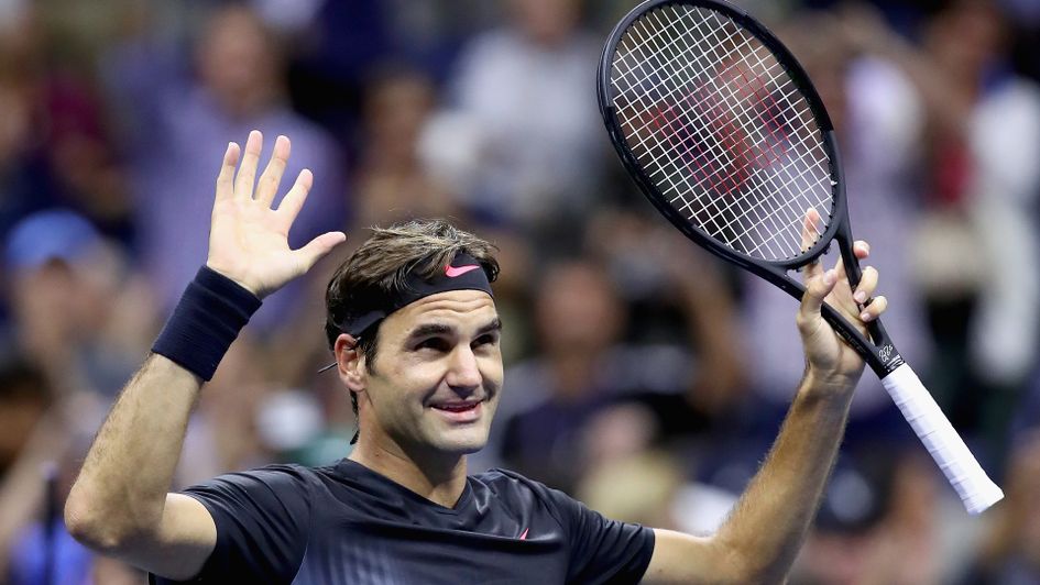 Roger Federer celebrates his victory