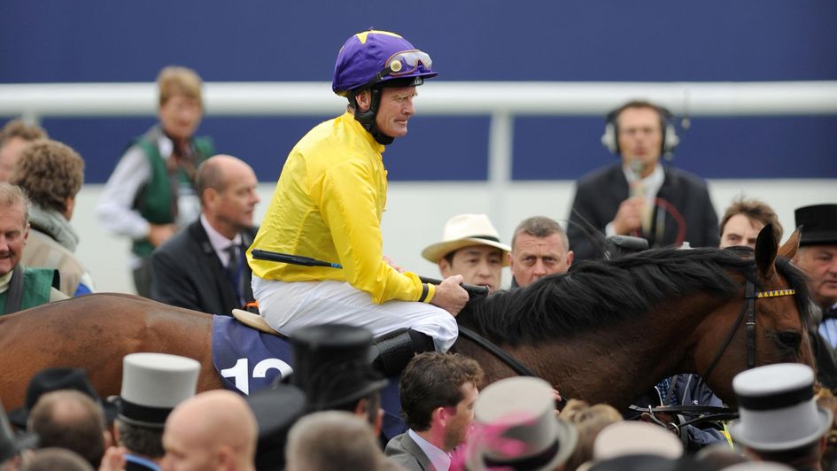 Mick Kinane returns triumphant on Sea The Stars