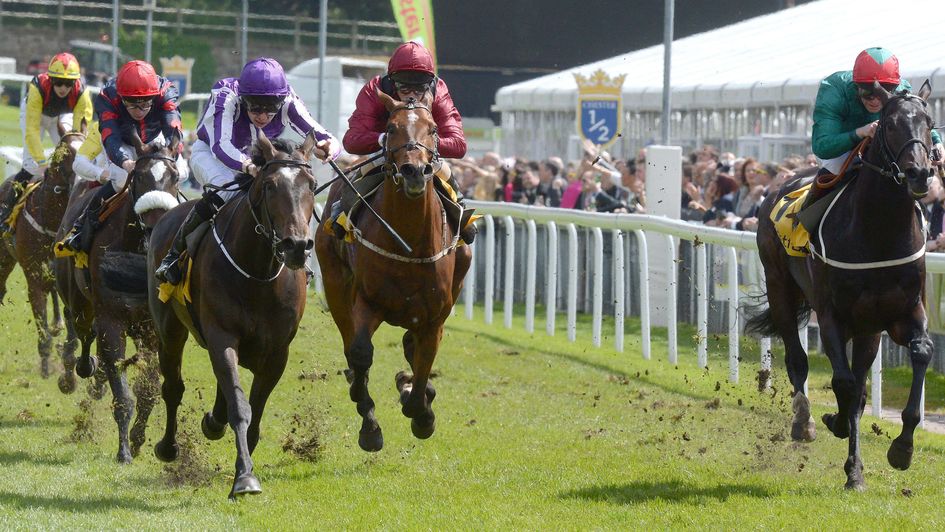Kingfisher wins the Dee Stakes