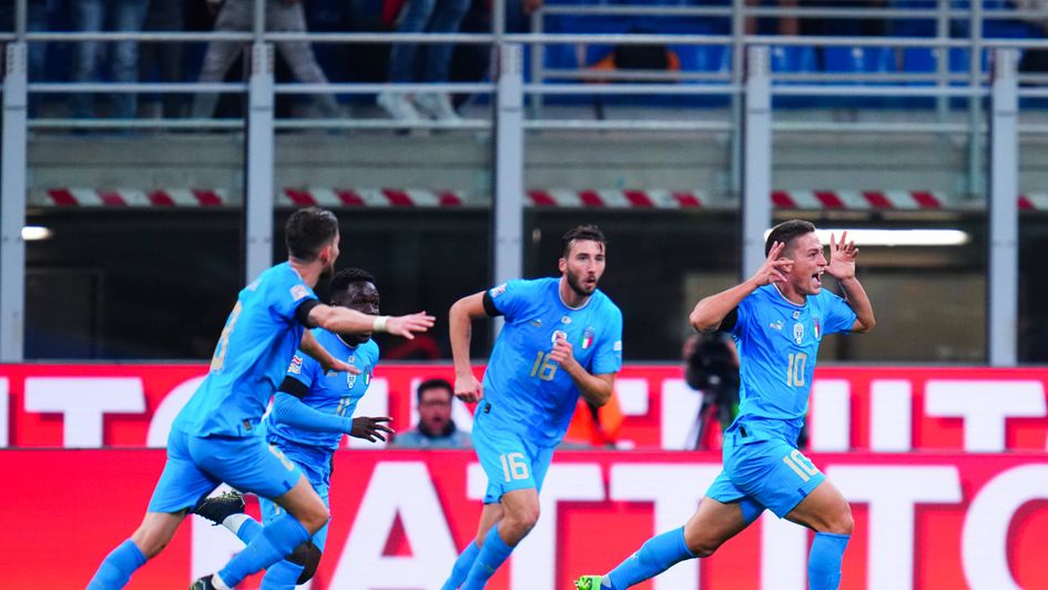 Italy celebrate victory over England