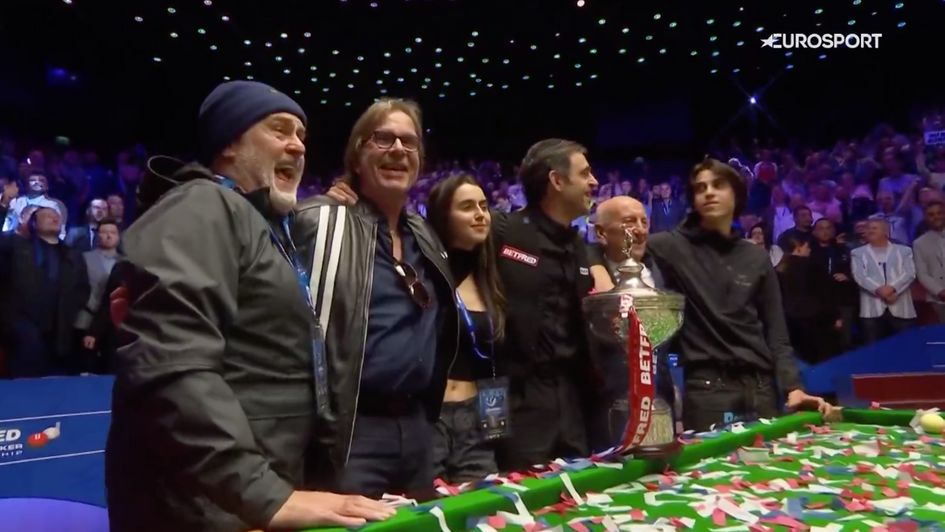 Ronnie O'Sullivan's dad joins the celebrations