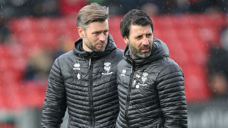 The Cowley brother's Lincoln are back to the top of Sky Bet League One