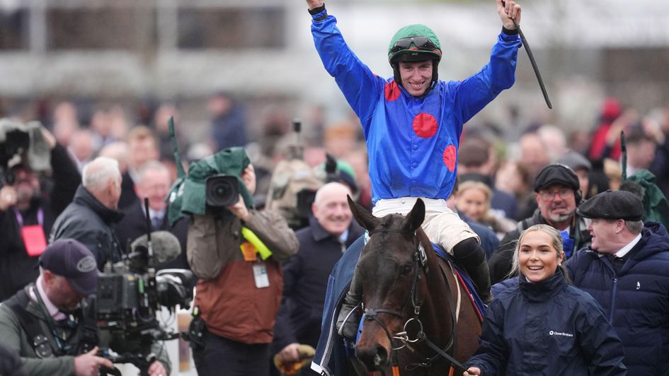 Jack Kennedy celebrates on Wodhooh