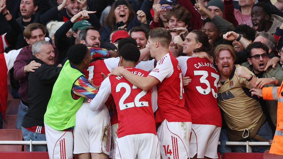 Arsenal equalise against Manchester City